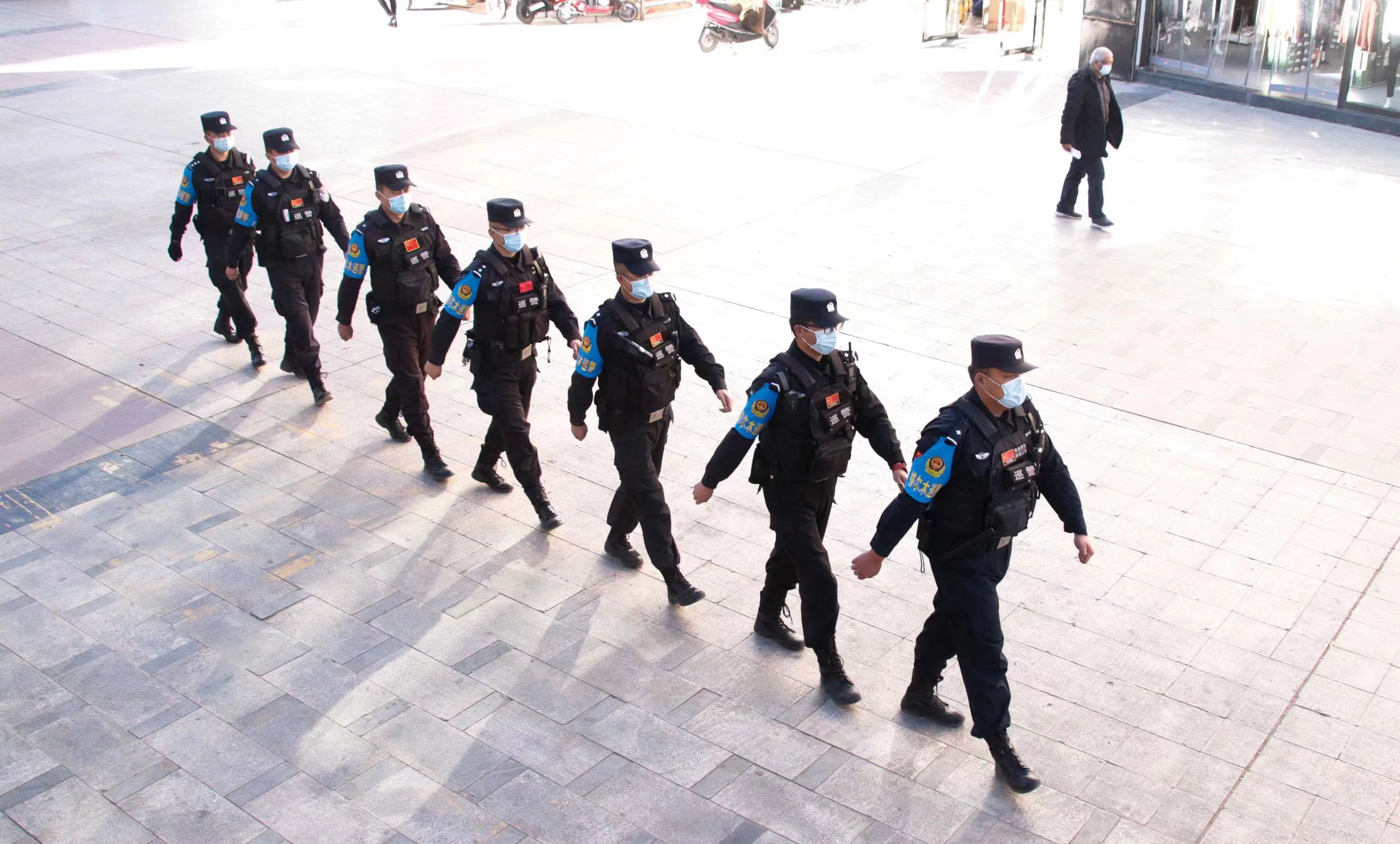 巡警执行任务(9732510)-20220804101520.jpeg